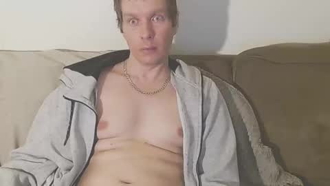 Snapshot of 2small4you83 chatting on 02-11-25, 10:04 2small4you83 online show from 02-11-25, 10:04