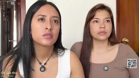 Dalilah and Tarah online show from 06-10-26, 01:54