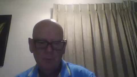 Snapshot of 304705449t chatting on 12-19-24, 10:34 Peter online show from 12-19-24, 10:34