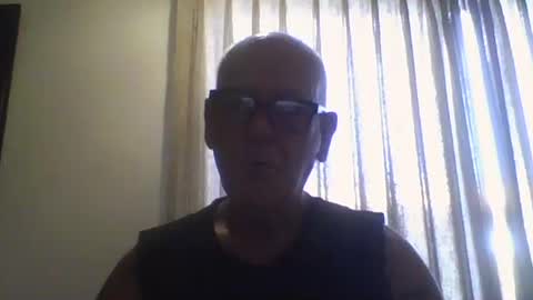 Snapshot of 304705449t chatting on 01-18-25, 08:31 Peter online show from 01-18-25, 08:31
