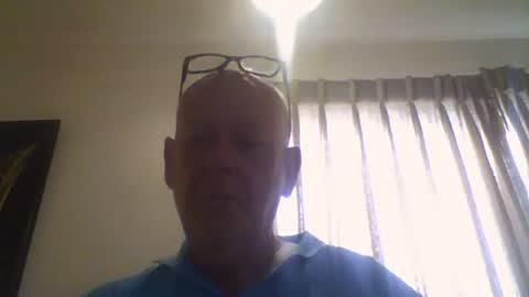Snapshot of 304705449t chatting on 11-23-25, 07:19 Peter online show from 11-23-25, 07:19