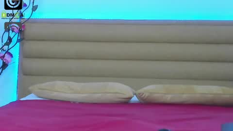 Ella online show from 02-13-25, 10:54