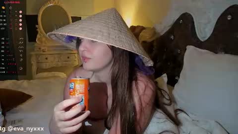 Eva online show from 06-16-26, 07:16