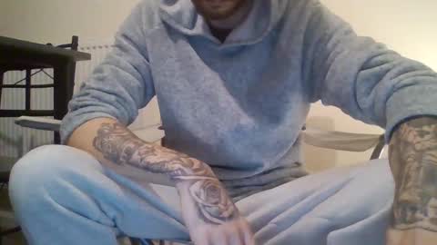 420feetloverr420 online show from 11-09-25, 01:26