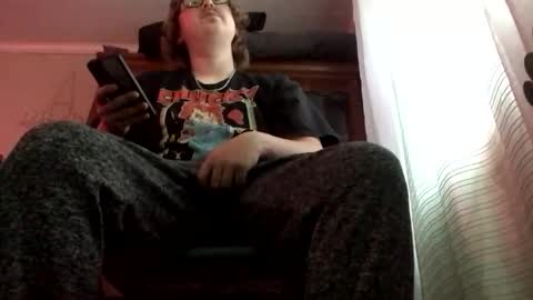 Snapshot of 420jizzva chatting on 06-03-26, 11:43 Daddythickdick420 online show from 06-03-26, 11:43