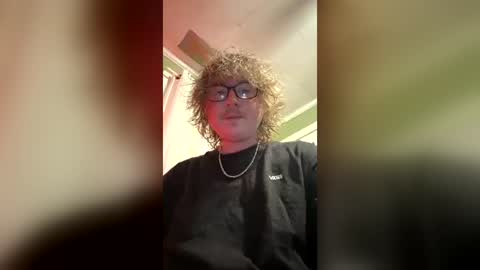 Snapshot of 420jizzva chatting on 08-06-26, 01:29 Daddythickdick420 online show from 08-06-26, 01:29