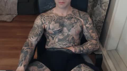Snapshot of 420randomguy chatting on 11-16-25, 02:50 Anomander Rake online show from 11-16-25, 02:50