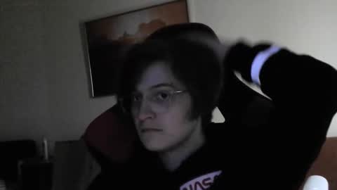 Snapshot of 420subtoy chatting on 10-19-25, 03:12 fansly dreamsub420 online show from 10-19-25, 03:12