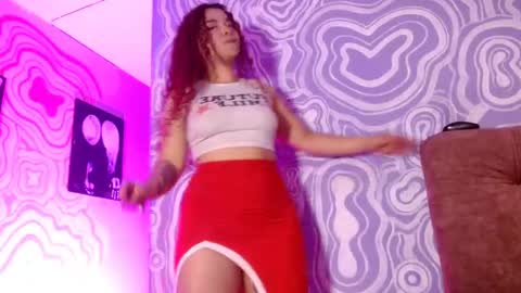 Violeta online show from 05-17-26, 01:36