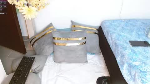 493ashlyfoxx online show from 11-28-25, 03:36