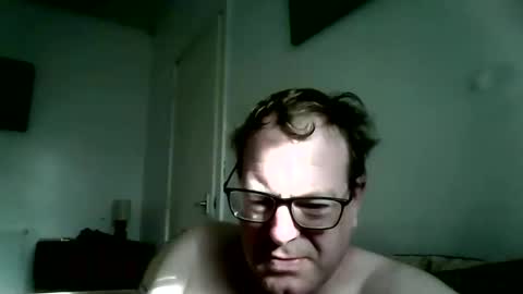 robert online show from 04-12-26, 08:08