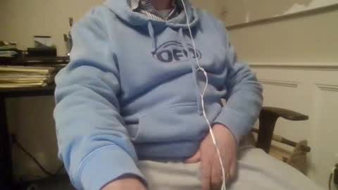 Snapshot of 4uguys chatting on 03-21-26, 03:11 4uguys online show from 03-21-26, 03:11