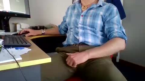 555tony555 online show from 12-08-24, 09:30