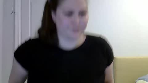 Snapshot of 5anna chatting on 10-14-25, 02:29 5anna online show from 10-14-25, 02:29