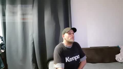Snapshot of 5ilke chatting on 08-03-26, 06:33 5ilke5au online show from 08-03-26, 06:33