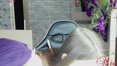 Snapshot of 666mia666 chatting on 12-04-24, 04:10 Mia my pvt is open and lovense is active online show from 12-04-24, 04:10