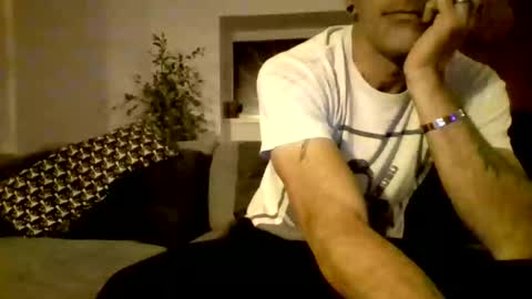 Num online show from 12-18-25, 06:03