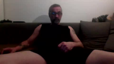 George online show from 12-21-25, 01:13