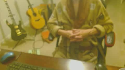 6stringer62 online show from 12-21-25, 07:15