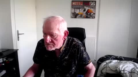 73yves online show from 06-18-26, 05:08
