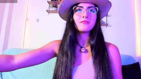 Snapshot of 77neferkitty77 chatting on 10-09-25, 12:30    online show from 10-09-25, 12:30