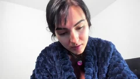    online show from 05-07-26, 08:47