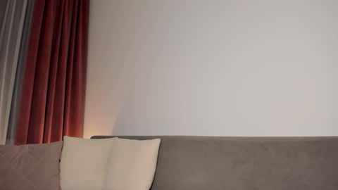 Anna online show from 11-10-25, 07:35