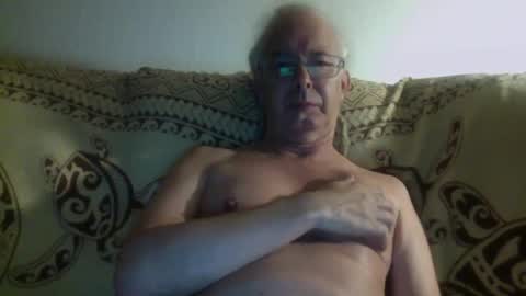 Snapshot of 808dred chatting on 12-25-24, 09:45 808dred online show from 12-25-24, 09:45