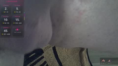 Maximilian Max online show from 12-22-25, 06:21