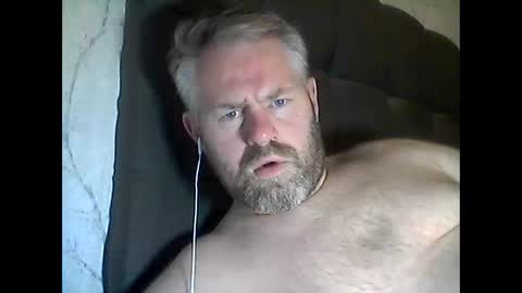 81jonnyx online show from 12-19-25, 09:11