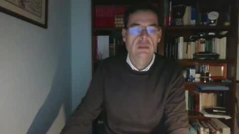 Snapshot of 8age chatting on 12-17-24, 10:11 8age online show from 12-17-24, 10:11
