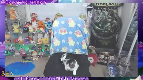 Snapshot of 8bitdeviants chatting on 03-11-25, 04:21 Nacht And Ysera online show from 03-11-25, 04:21