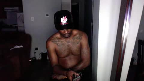 Snapshot of 8double1trouble6 chatting on 04-14-26, 05:13 NoFaceNoCase online show from 04-14-26, 05:13
