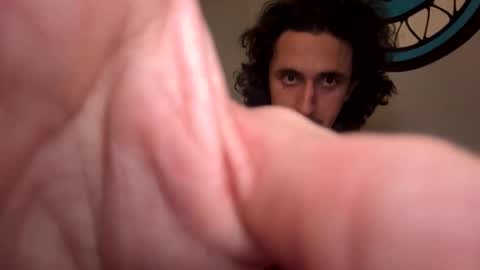 Snapshot of 8inchandres chatting on 02-08-26, 11:46 Andy online show from 02-08-26, 11:46