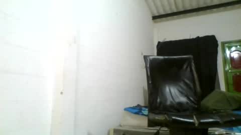 8inchesedger online show from 07-15-26, 11:10