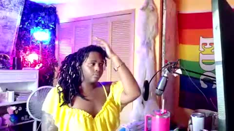 Snapshot of 8lackclover chatting on 07-01-26, 03:12 Marley online show from 07-01-26, 03:12