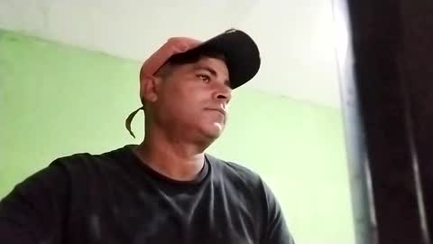 Snapshot of 9vinhocamshow chatting on 01-27-25, 11:33 9vinhocamshow online show from 01-27-25, 11:33