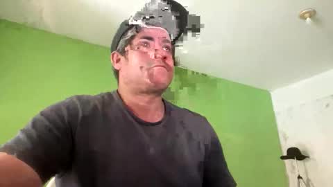 9vinhocamshow online show from 10-28-25, 11:03