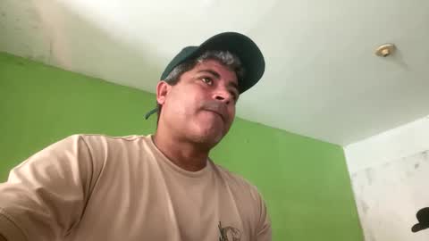 9vinhocamshow online show from 03-24-26, 11:48