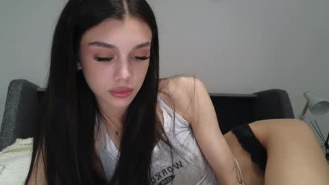 KARINA online show from 05-14-26, 01:51