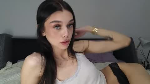 KARINA online show from 05-20-26, 12:22