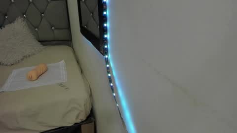 DERECK online show from 02-24-26, 09:40