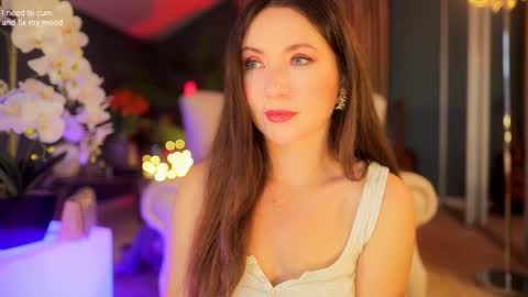 Sophia  online show from 11-15-25, 04:54