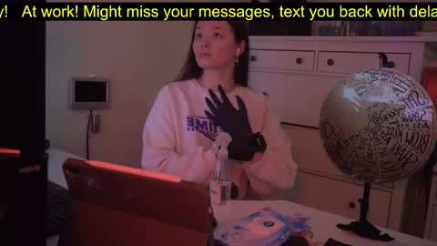 _3x7_ online show from 09-13-25, 02:17