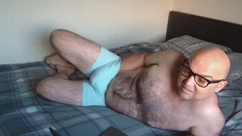 Snapshot of ____zeus____ chatting on 05-26-26, 04:08 God Zeus online show from 05-26-26, 04:08