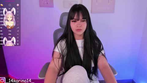 Snapshot of _abby_westt chatting on 12-19-24, 03:18 Sophia  online show from 12-19-24, 03:18