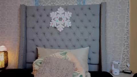  Abby  online show from 12-20-25, 06:37