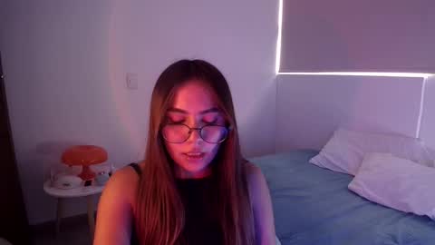 abby 3 online show from 11-21-25, 06:28