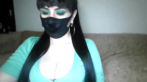 Adela online show from 01-29-25, 06:18
