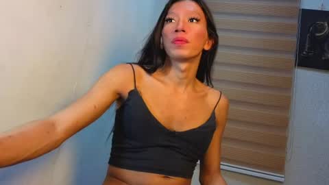 Snapshot of _agatha25 chatting on 07-19-26, 03:21 _agatha25 online show from 07-19-26, 03:21